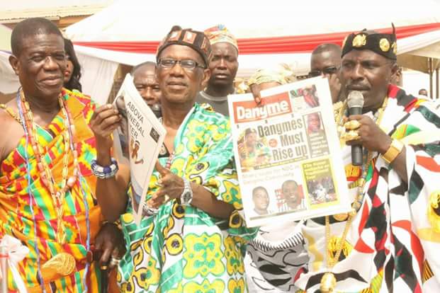 Nene Abram Kabu Akuaku, the Paramount Chief of Adalaunche sthe new Dangme newspaper