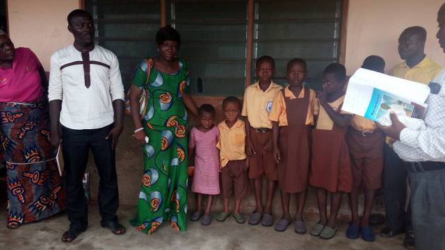 National Youth Authority distribute footwears to Ada school children8