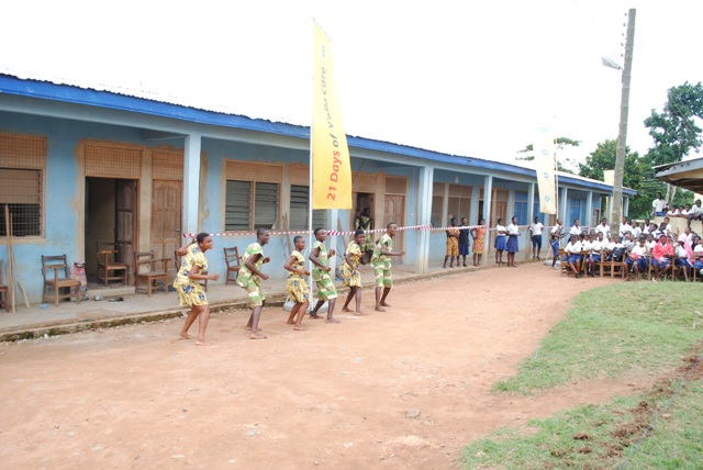 Existing classroom block before the refurbishment