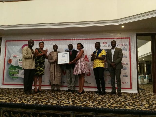 MTN Team receiving the citation for CSR company of the year