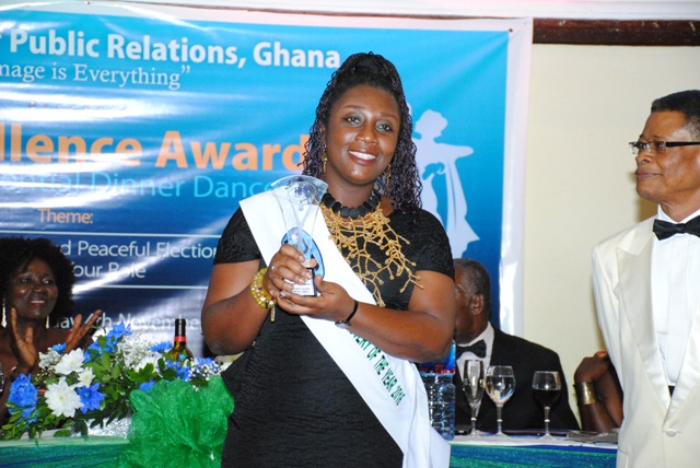 Georgina Fiagbenu, PR discovery of the year displaying the award