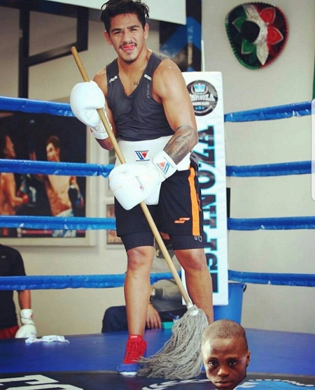 Magdaleno started the verbal war between the two boxers with this meme on Instagram