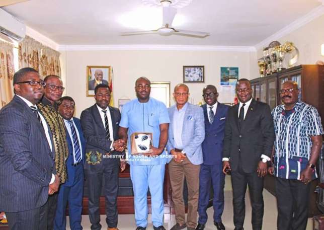 Group photograph of the Sports Minister and the FIFA reps after their meeting in Accra last week